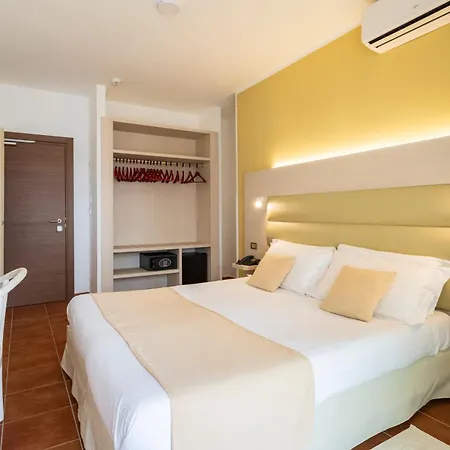 Hotel Florida 3*